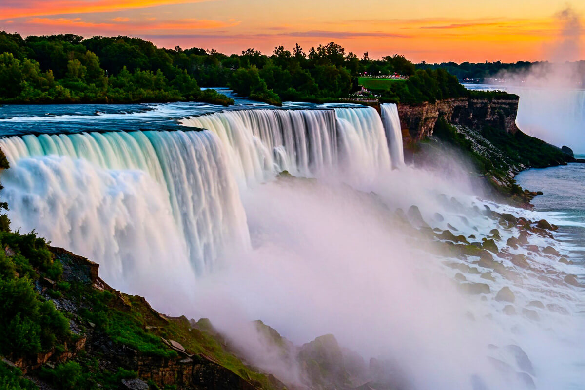 Niagara Falls at sunset