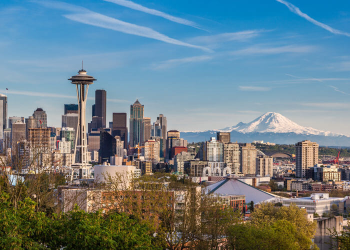 Skyline of Seattle, Washington with Mount Ranier in the background