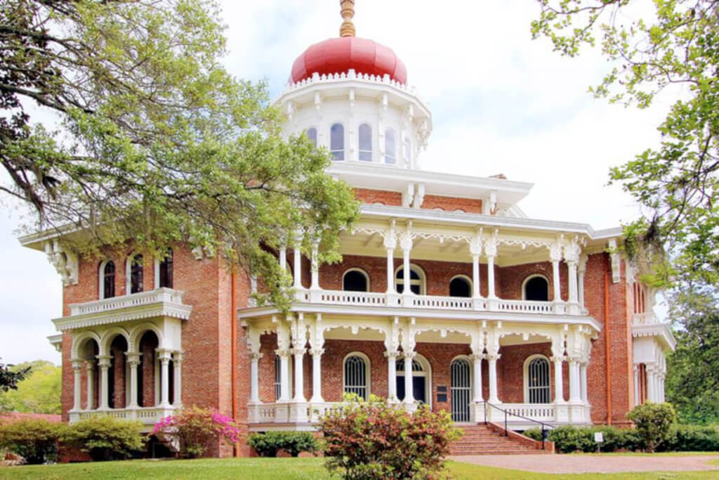 A stately home in Natchez, Mississippi