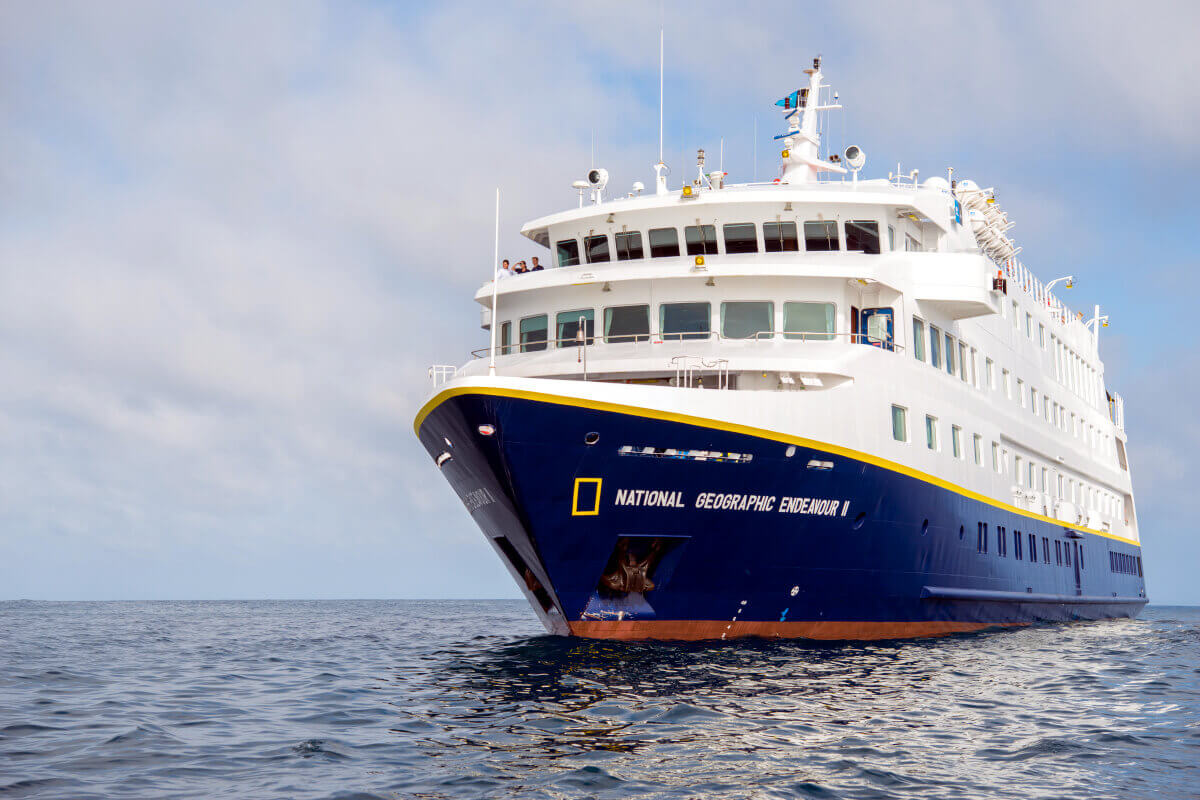 LEX-Galapagos-Endeavour-II - Sunstone Tours & Cruises