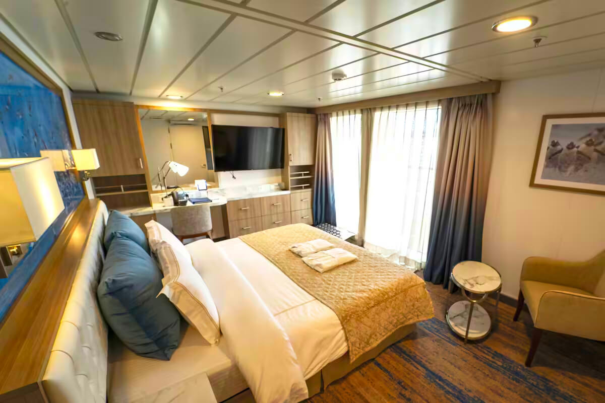 Category 06: Balcony Stateroom Superior 