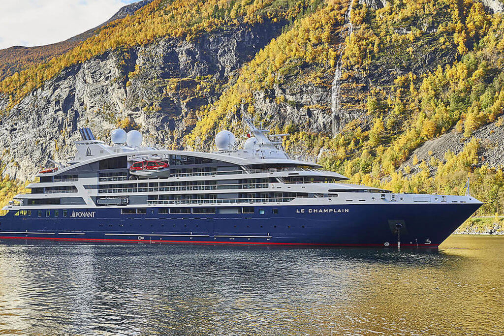 ponant yacht le champlain