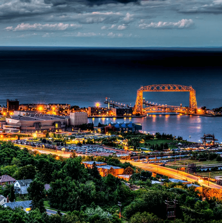 Duluth, Minnesota on the coast of Lake Superior at dusk