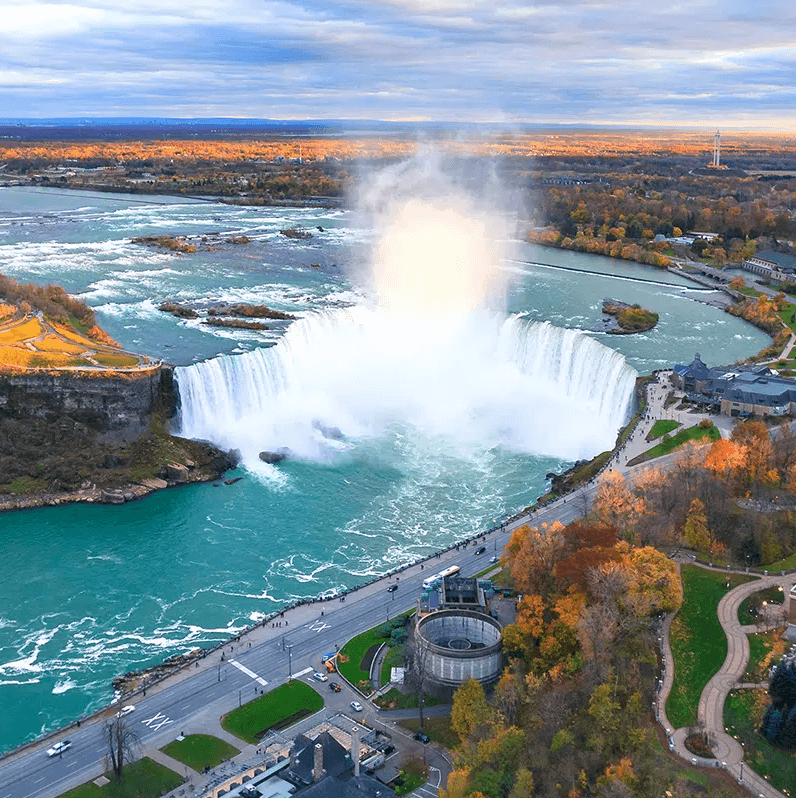 An aerial view of Niagara Falls in autumn