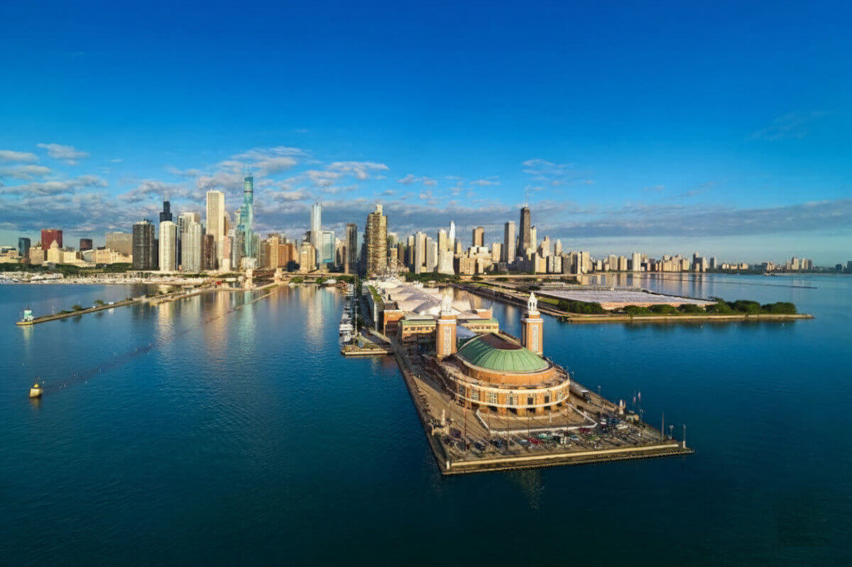 The downtown Chicago skyline with Navy Pier in the foreground