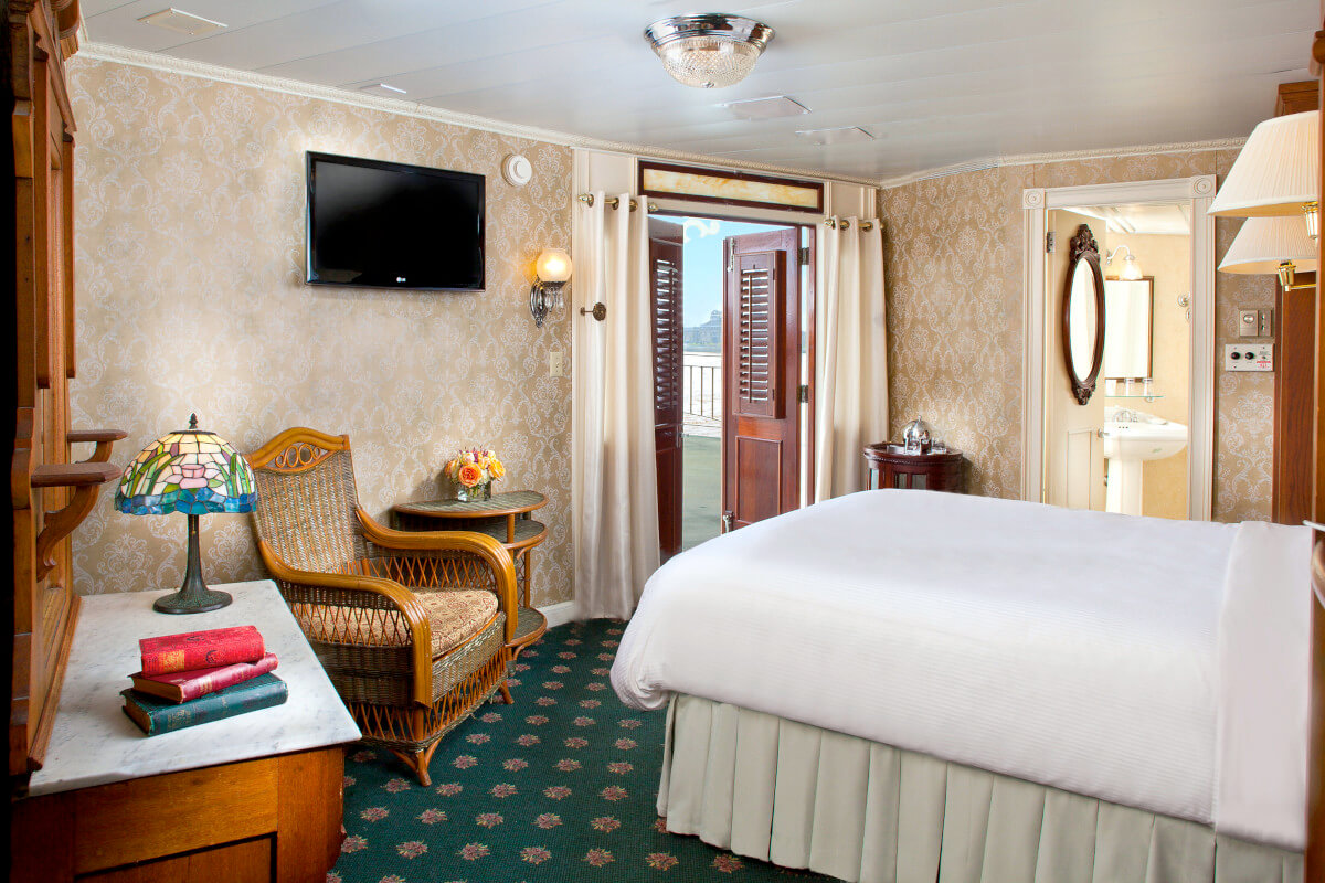 Category B Outside Stateroom with Open Veranda American Queen