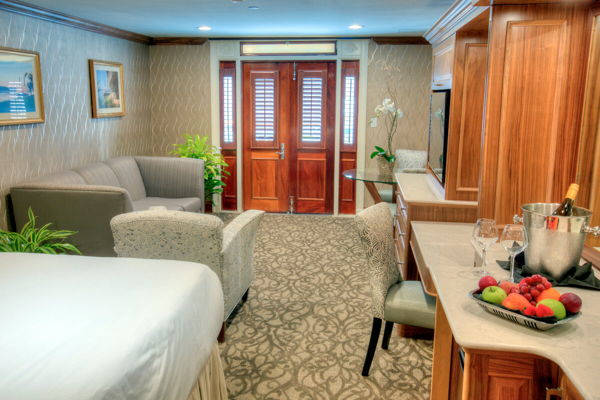Luxury Suites with Private or Open Veranda Category LS American Queen